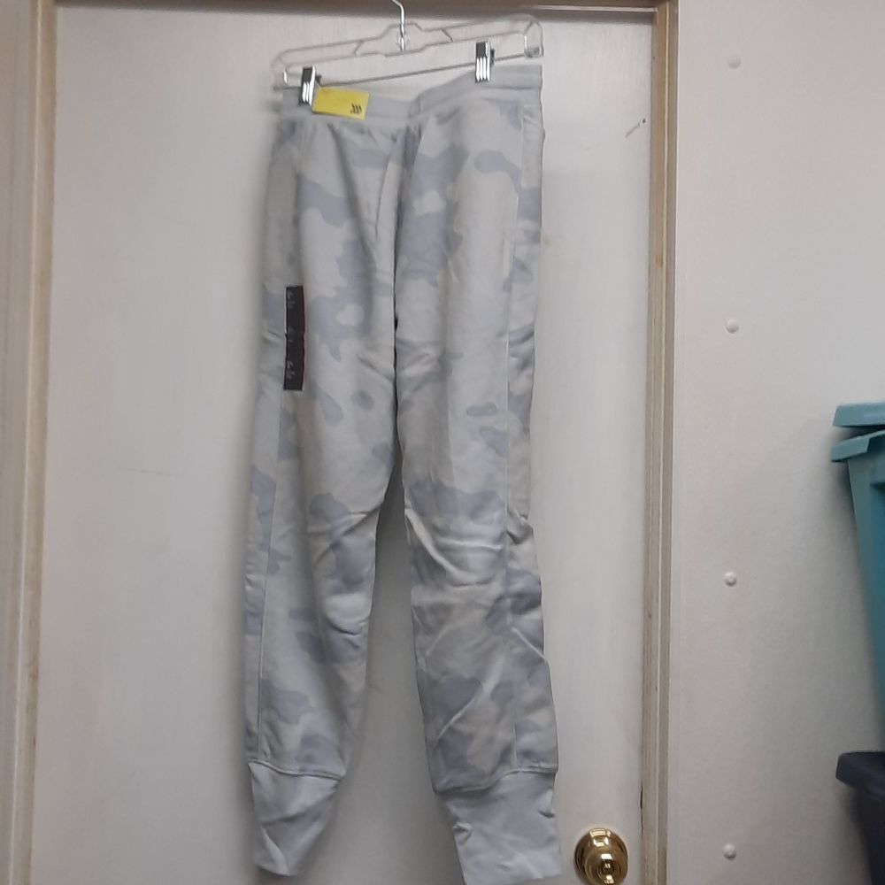Sweatpants - Picture 1 of 4